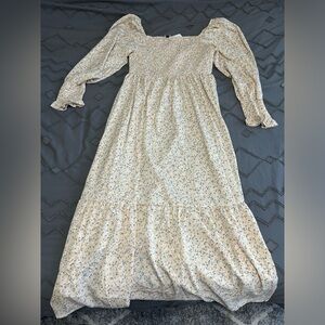 Floral maternity dress